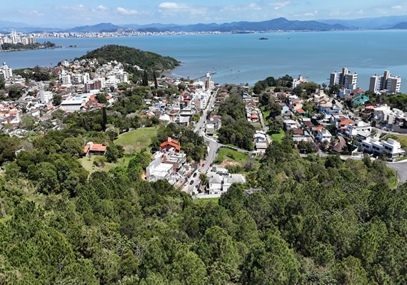 Galeria Clínica Geriátrica Premier