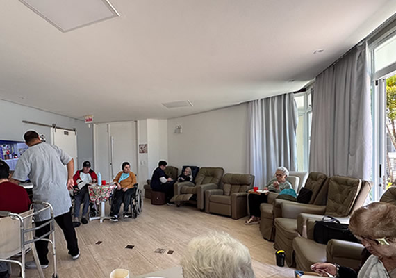 Galeria Clínica Geriátrica Premier